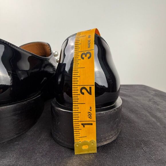 Givenchy Pearl Embellished Patent Leather Oxfords – Made in Italy